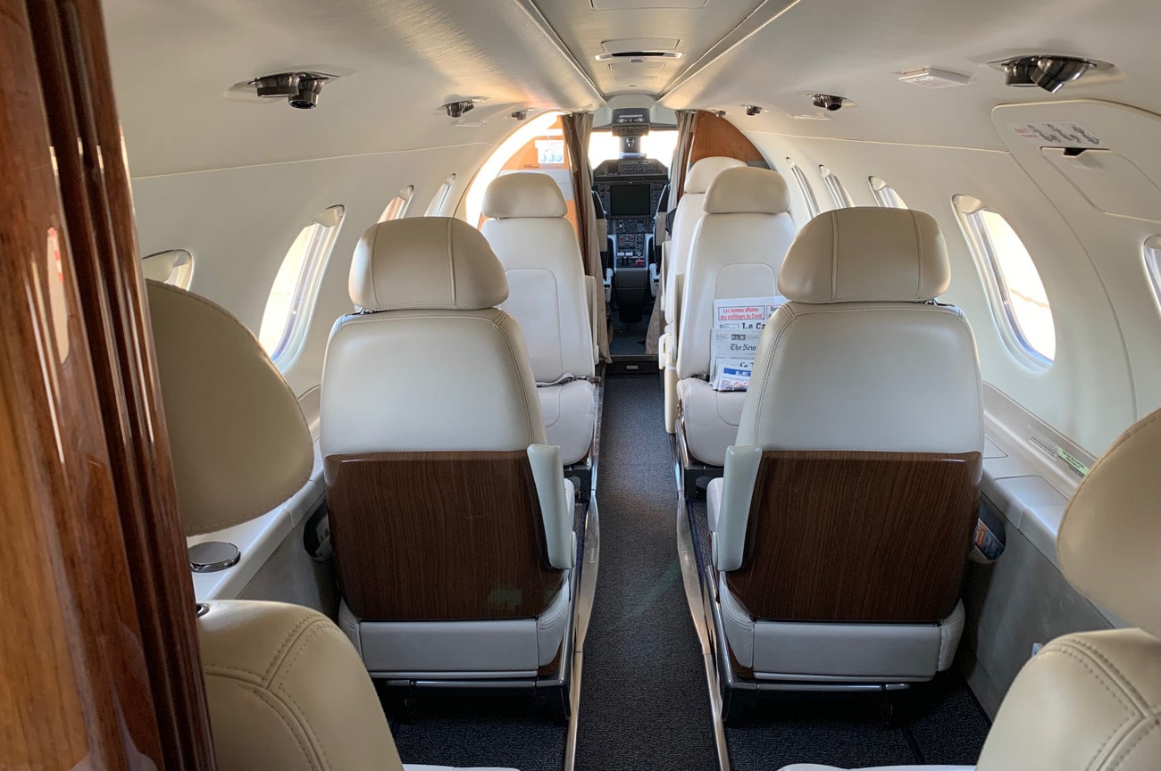 inside-phenom300-private-jet